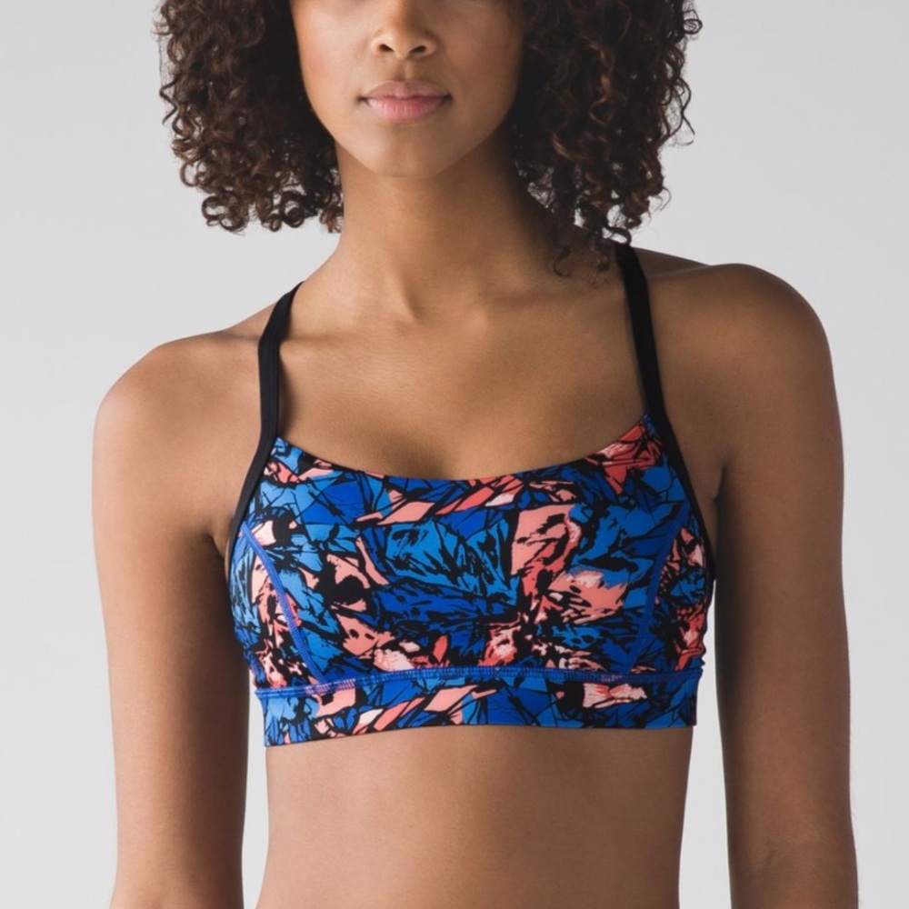 NWOT Lululemon Rise and Run Sports Bra - Size 4